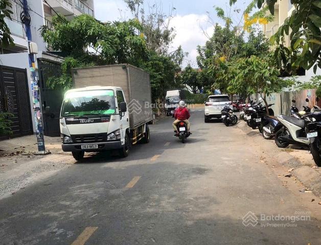 Bán nhà mặt tiền đường số 17b phường bhh diện tích 5x21 đúc 1 trệt 2 lầu st  0888 755 *** hiểu