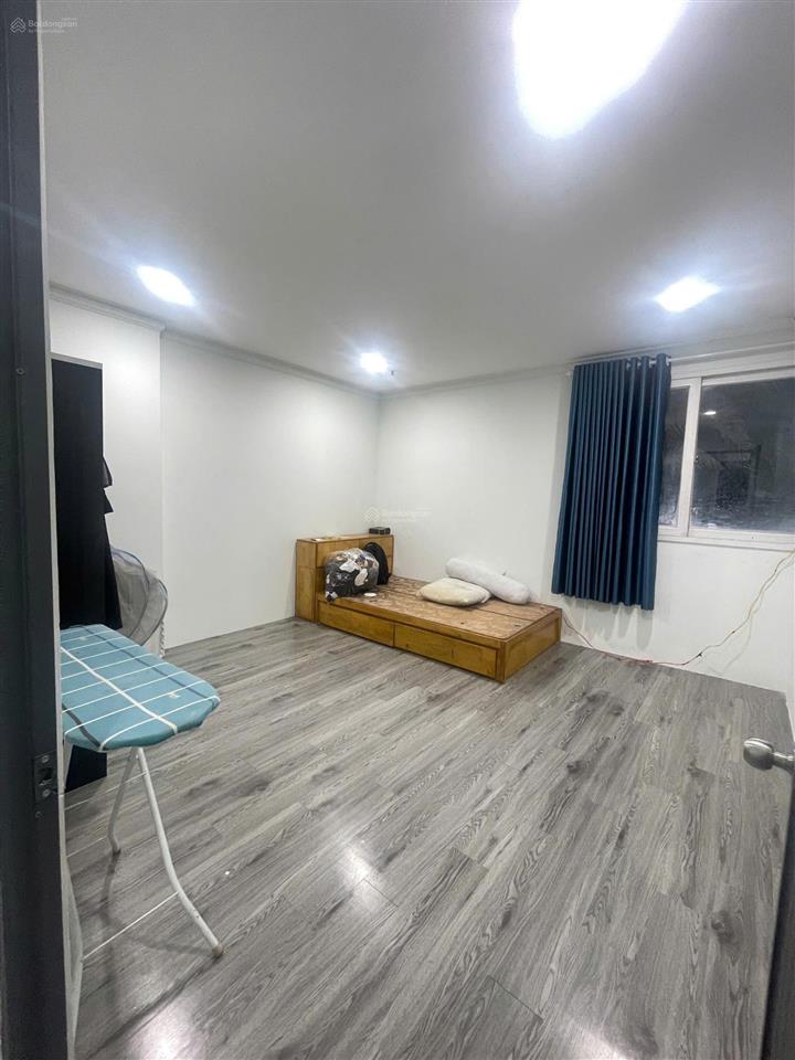 Bán căn hộ tầng trệt chung cư green town dt 128m2 bán 10,5 tỷ,  0888 755 ***