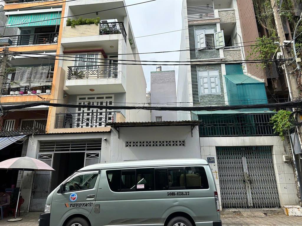 Bán nhà mặt tiền đường nguyễn hữu tiến dt 4x21 cấp 4 bán 10,8 tỷ  0888 755 *** hiểu