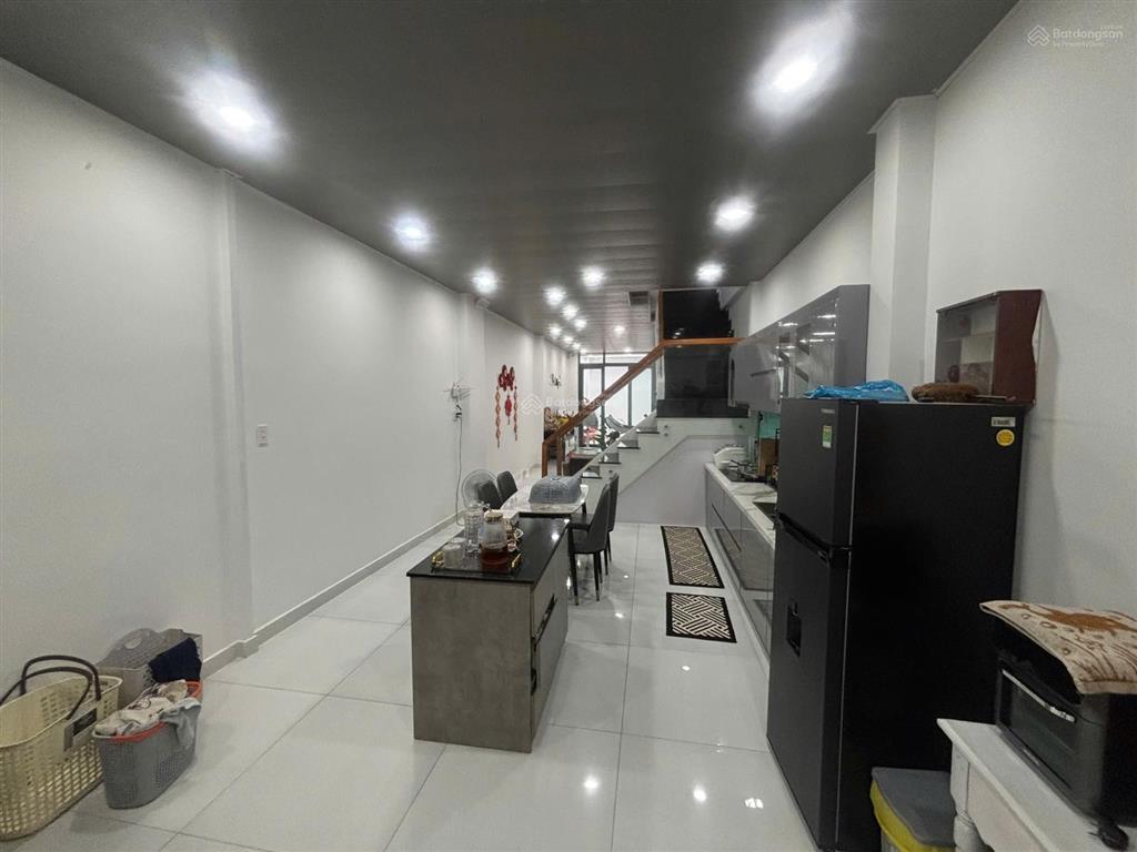 Bán nr, trịnh đình trọng, 6,5 tỷ, 79m2, 2pn, 3wc, pháp lý đầy đủ