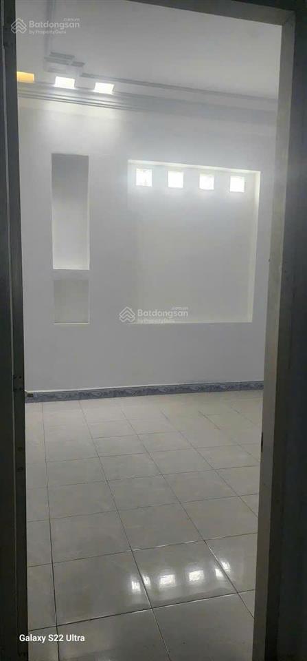 Cho thuê nhà hxh đường số 4 phường bhh quận bình tân dt 6x20