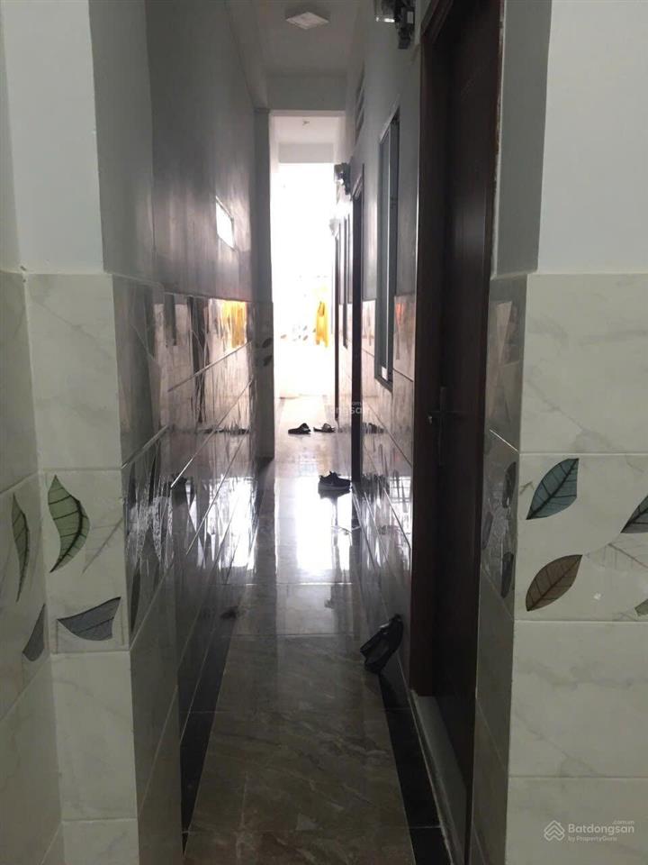 Bán tòa nhà chdv phường tân sơn nhì dt 5x34 đúc 1 trệt 5 lầu bán 28 tỷ