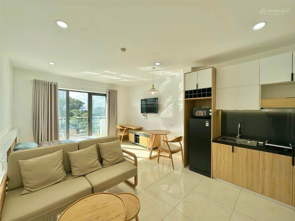 Căn hộ full nội thất  ban công thoáng  gần đảo kim cương  nhiều tiện ích đáng sống
