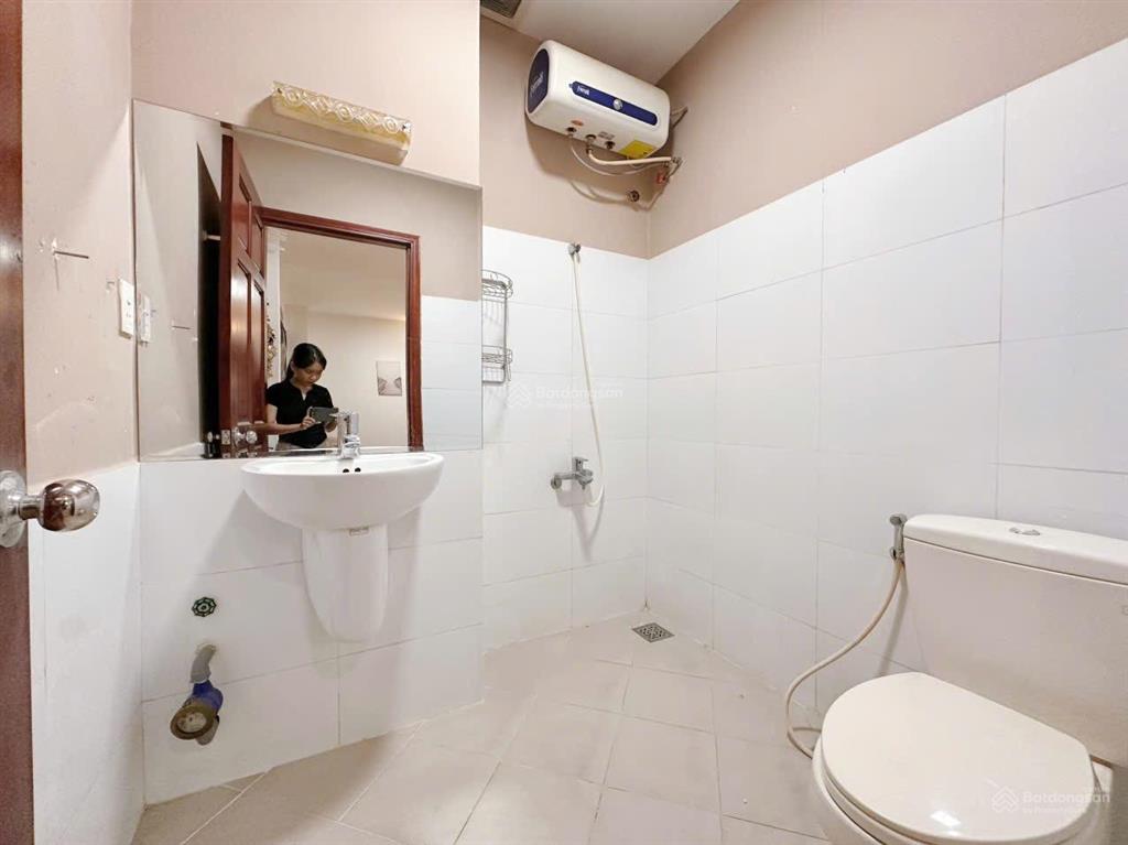Cho thuê căn 2pn2wc  diện tích rộng  phù hợp ở gia đình 34 người, ngay khu biệt thự thảo điền
