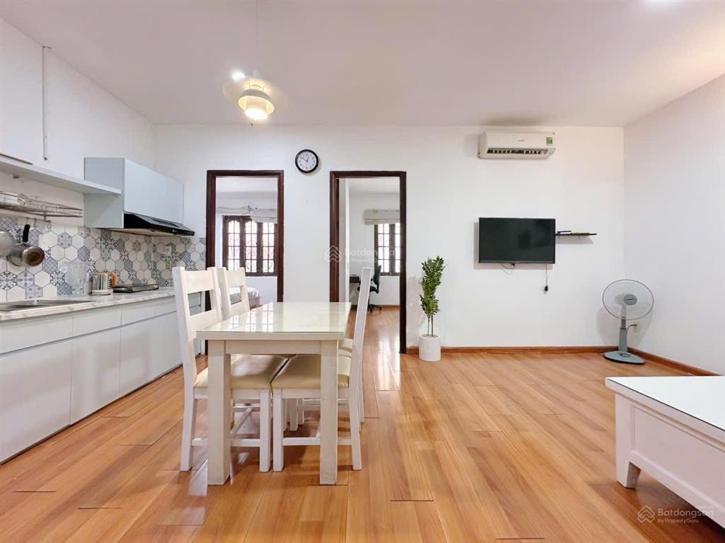 Cho thuê căn 2pn2wc  diện tích rộng  phù hợp ở gia đình 34 người, ngay khu biệt thự thảo điền