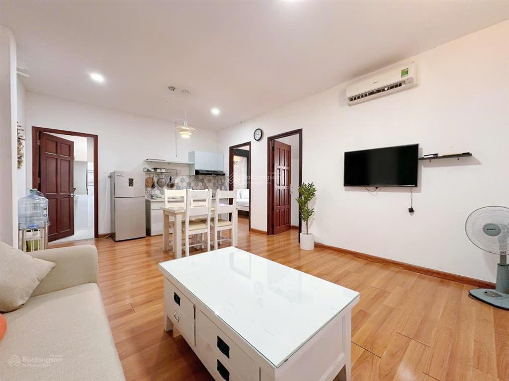 Cho thuê căn 2pn2wc  diện tích rộng  phù hợp ở gia đình 34 người, ngay khu biệt thự thảo điền