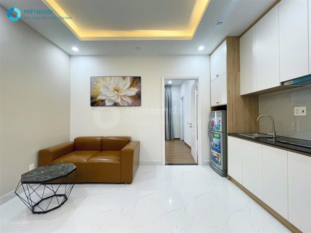 Cho thuê căn 1pn  rộng  ban công  full nội thất  dịch vụ tốt gần metro