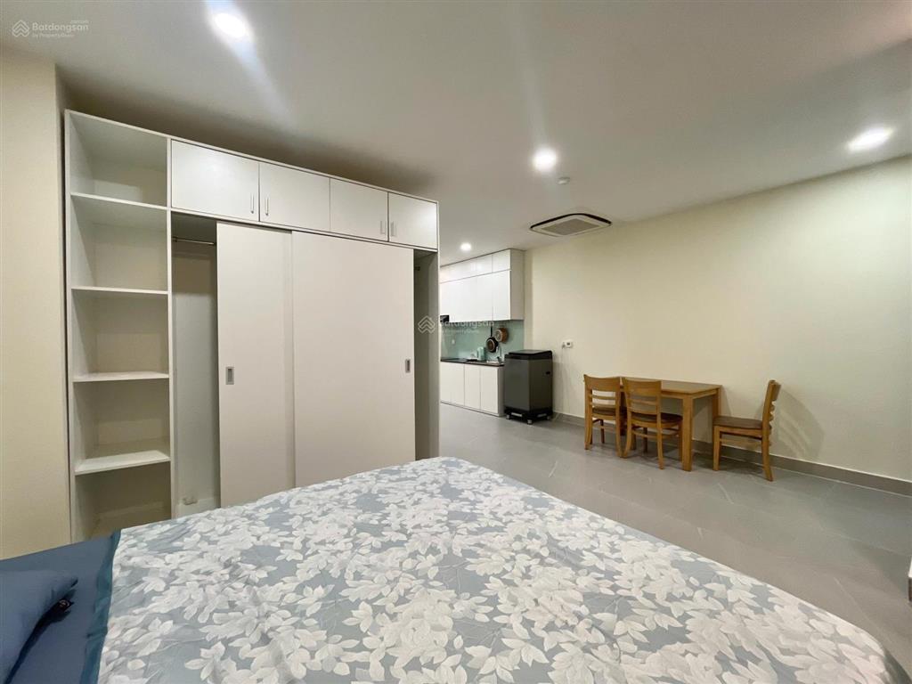 Cho thuê căn hộ cực rộng  tiện ích chung cư  full nội thất  gần cầu sài gòn