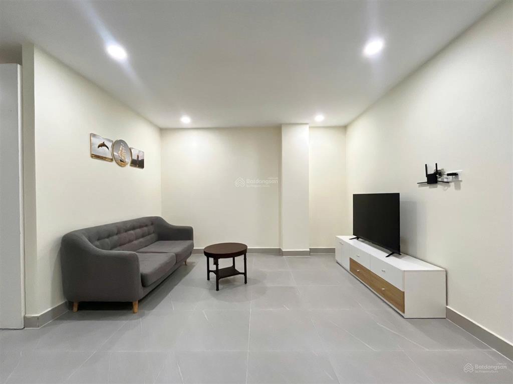 Cho thuê căn hộ cực rộng  tiện ích chung cư  full nội thất  gần cầu sài gòn