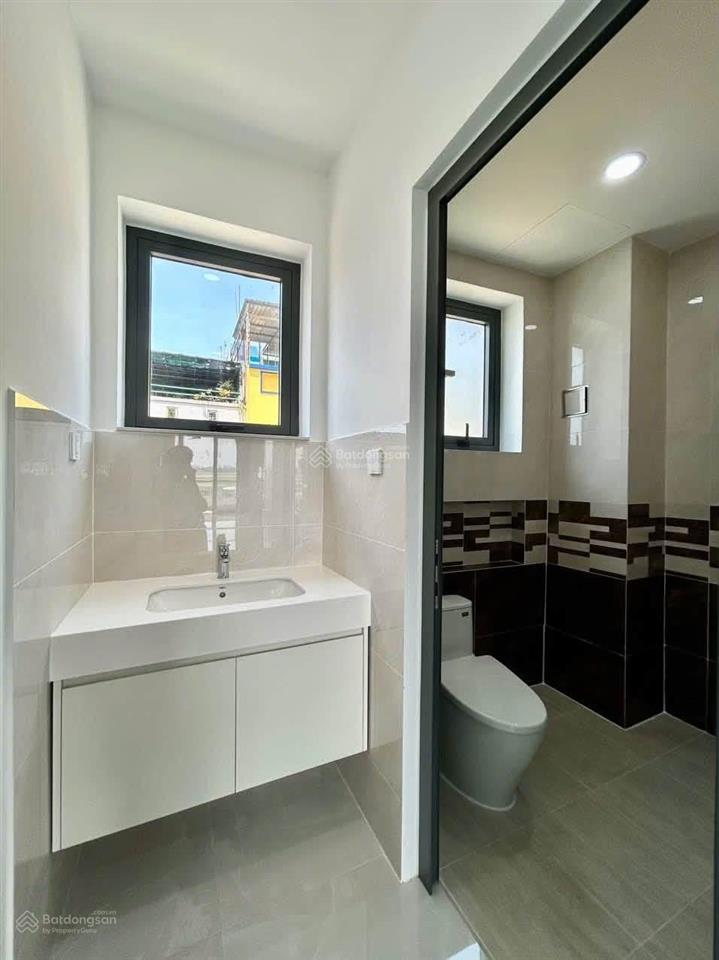 Căn hộ mới  full nội thất rộng thoáng  ngay cạnh đảo kim cương  nhiều tiện ích đáng sống