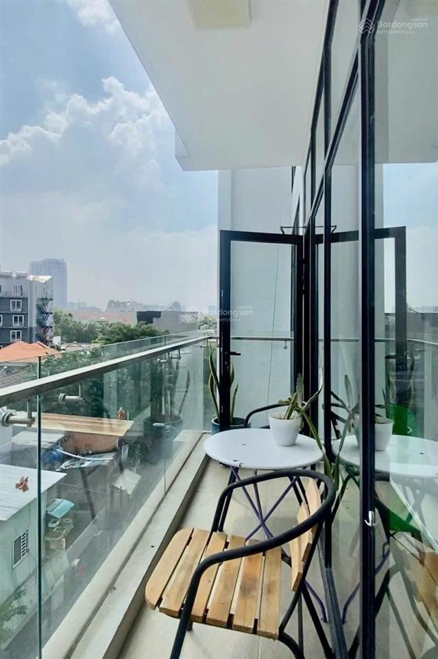 Cho thuê căn hộ dịch vụ siêu tốt  full nội thất  ban công view thoáng ngay trung tâm thảo điền