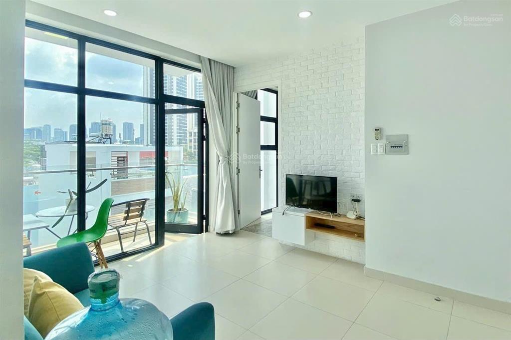 Cho thuê căn hộ dịch vụ siêu tốt  full nội thất  ban công view thoáng ngay trung tâm thảo điền