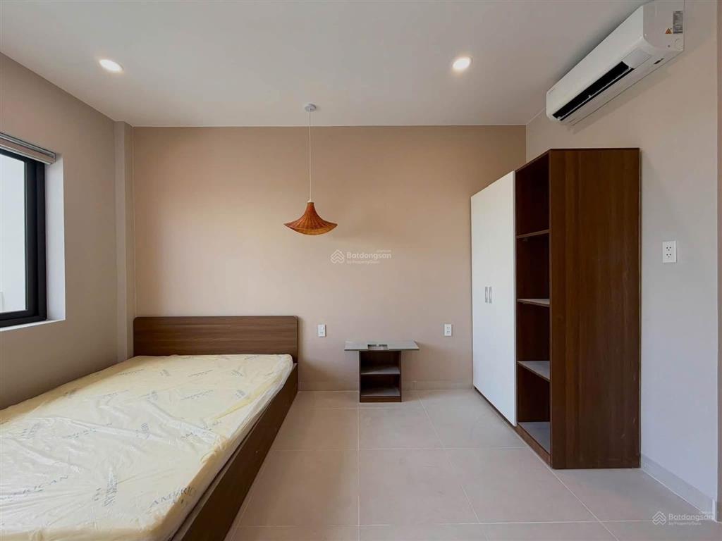 Cho thuê căn hộ new 100% full nội thất cao cấp ban công thoáng  gần đảo kim cương