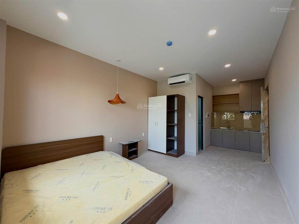 Cho thuê căn hộ new 100% full nội thất cao cấp ban công thoáng  gần đảo kim cương