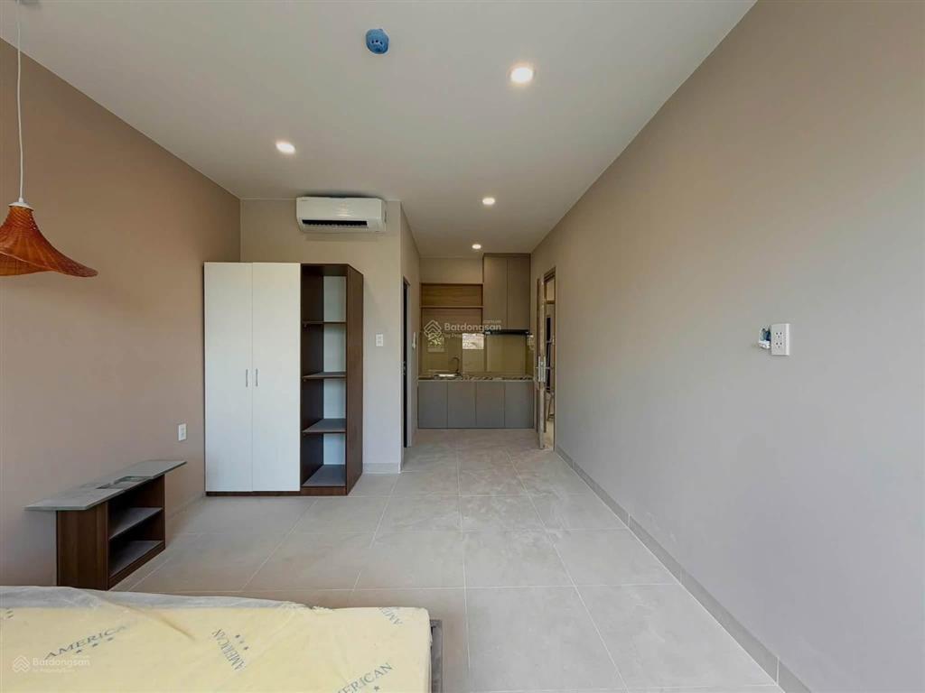 Cho thuê căn hộ new 100% full nội thất cao cấp ban công thoáng  gần đảo kim cương