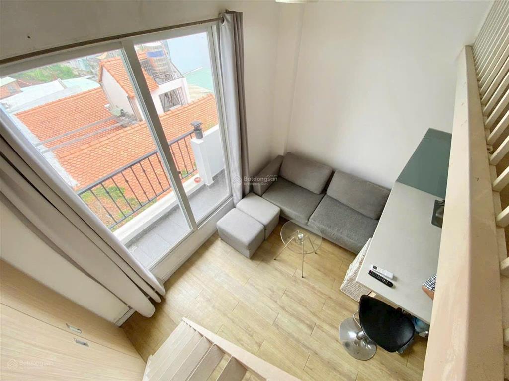 Trống căn hộ duplex full nội thất thoáng mát gần cầu sài gòn