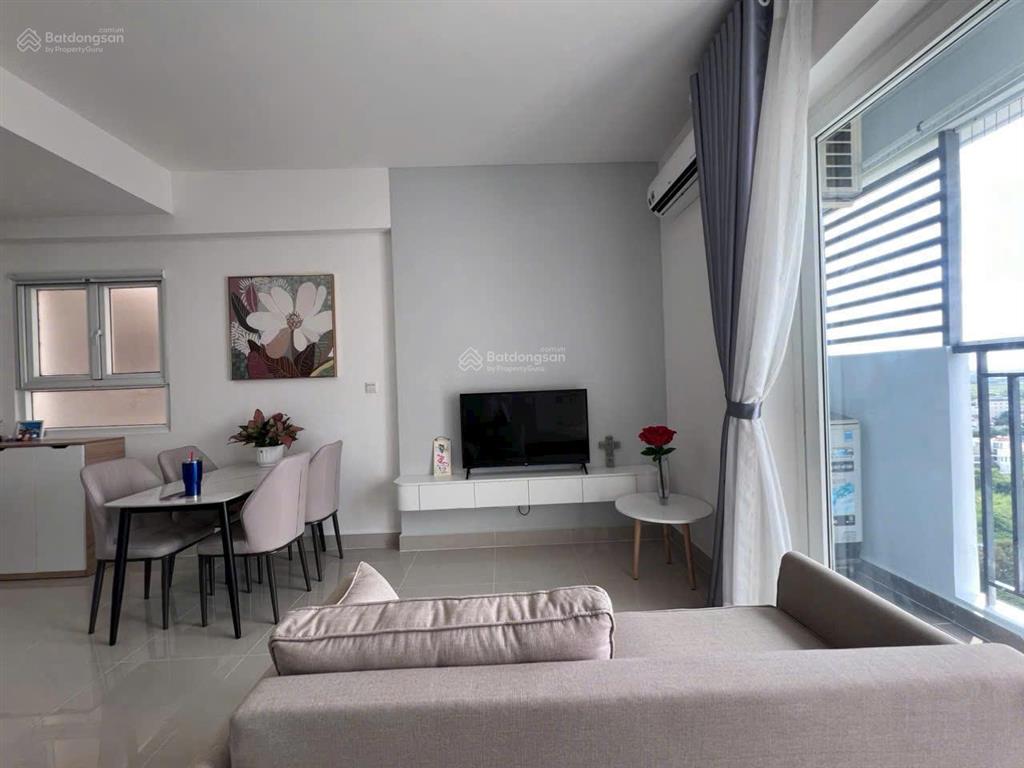 Cho thuê căn hộ the park residence 2pn 1wc 63m2 9tr   0383 891 ***