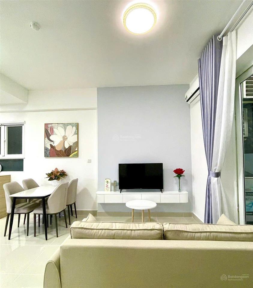 Cho thuê căn hộ the park residence 2pn 1wc 63m2 9tr   0383 891 ***