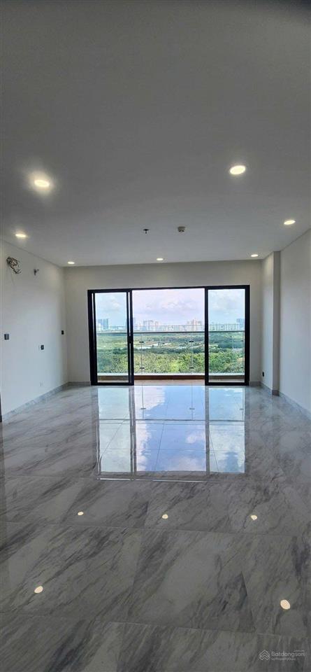 Bán căn hộ essensia sky 74m2 giá 4.9 tỷ  quỳnh