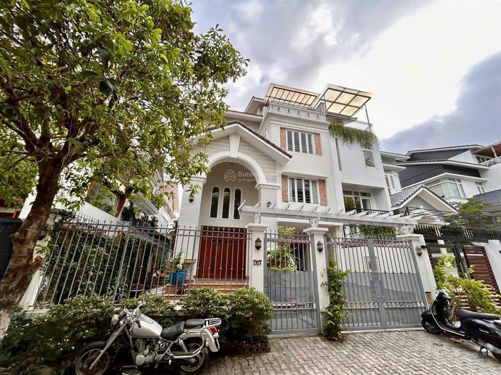 Cho thuê biệt thự kdc phú mỹ vạn phát hưng, quận 7  liền kề phú mỹ hưng