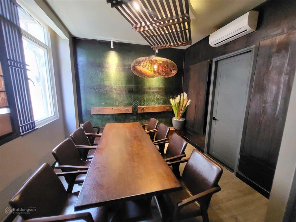 Cho thuê nhà mặt phố tại bùi bằng đoàn, 190 triệu, 190 m2, uy tín, hàng hiếm tại quận 7