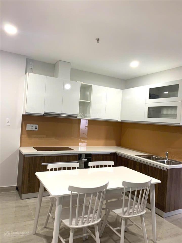 Bán căn góc 2pn tại biconsi chợ đình