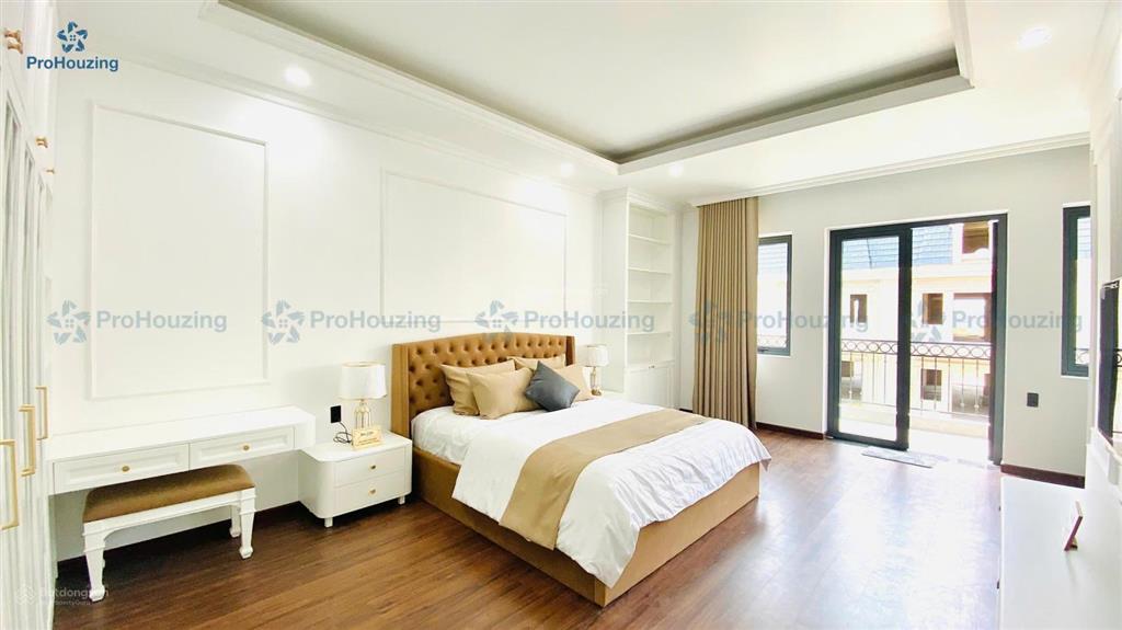 Bán nhà 4 tầng mặt tiền chợ cống mới, giá chỉ 7,9 tỷ, sổ hồng trao tay.