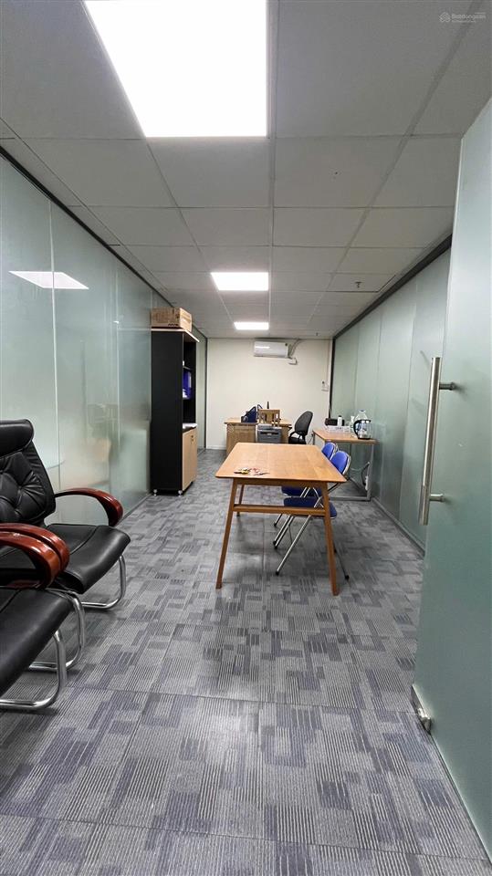 Văn phòng tiện lợi 20m2 chỉ 7tr/tháng.  ngay 0898 677 ***  yến vy
