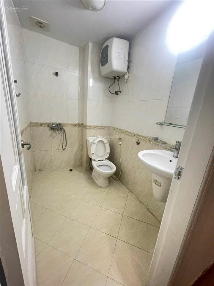 Chính chủ cho thuê nhà riêng ngõ 41, phố thái hà