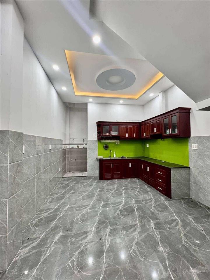 Bán nhà tân phú, gần trường đại học công thương, hẻm xe hơi, 60m2, 4 tầng, giá nhỉnh 6 tỷ.