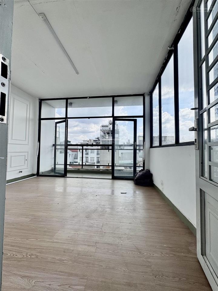 Ngay đại học công thương  lê trọng tấn  tân phú  hẻm xe hơi, nhà 4 tầng, 61m2, giá nhỉnh 6 tỷ.