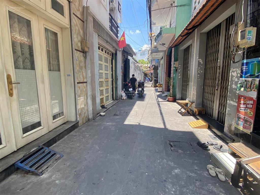 Bán nhà hẻm xe hơi gần chợ tân bình, nhà 4 tầng về ở ngay, tiện kinh doanh. giá nhỉnh 6 tỷ