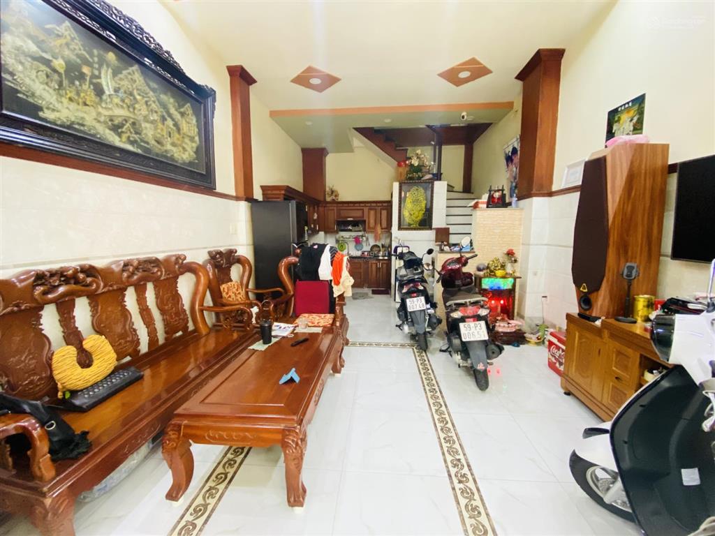 Bán nhà hẻm xe hơi gần chợ tân bình, nhà 4 tầng về ở ngay, tiện kinh doanh. giá nhỉnh 6 tỷ