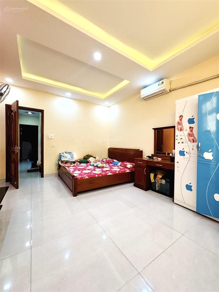 Hẻm xe hơi  phú thọ hoà  tân phú  3 tầng  62m2  giá nhỉnh 7 tỷ.