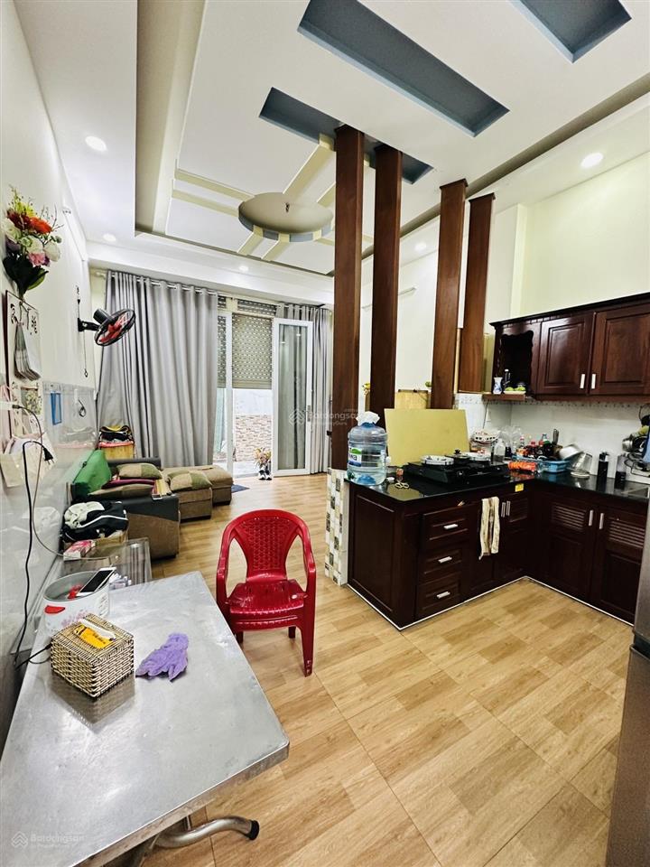 Ngang 8m, 4 tầng, 6 phòng, ngay đại học công thương, lê trọng tấn, quận tân phú, nhỉnh 7 tỷ.