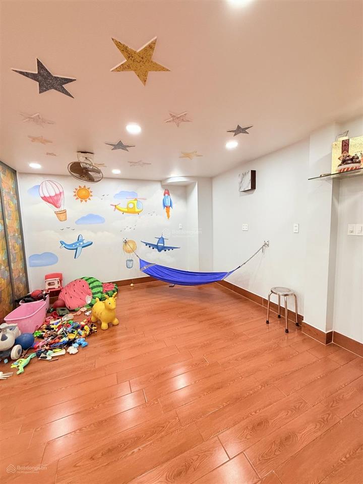 Biệt thự mini, ngang 7.5m, 4 tầng, ngay trường đại học công thương, lê trọng tấn, quận tân phú.