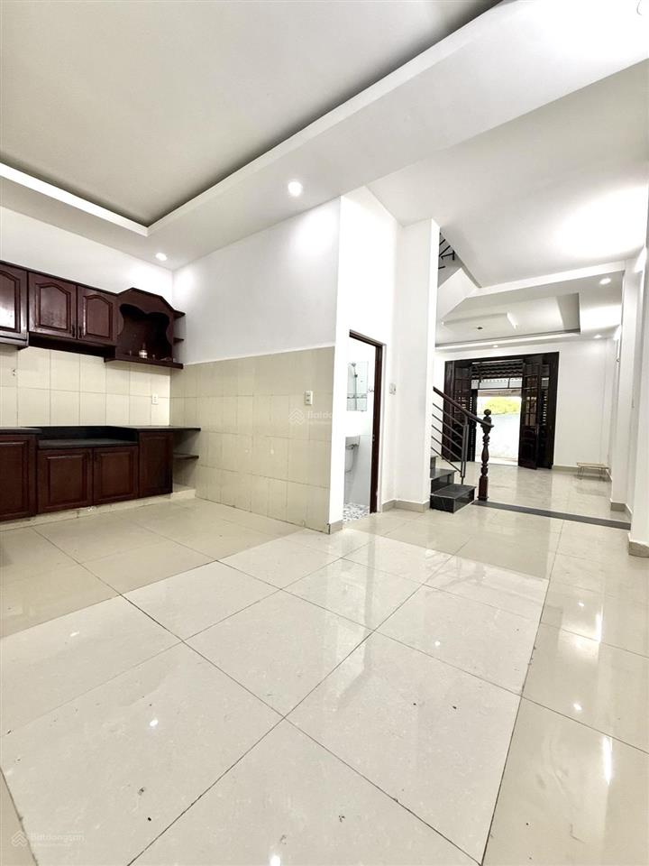 Bán nhà hẻm xe hơi, ngang 5m hiếm, đường trường chinh, tân phú, gần etown cộng hoà, 4 tầng.