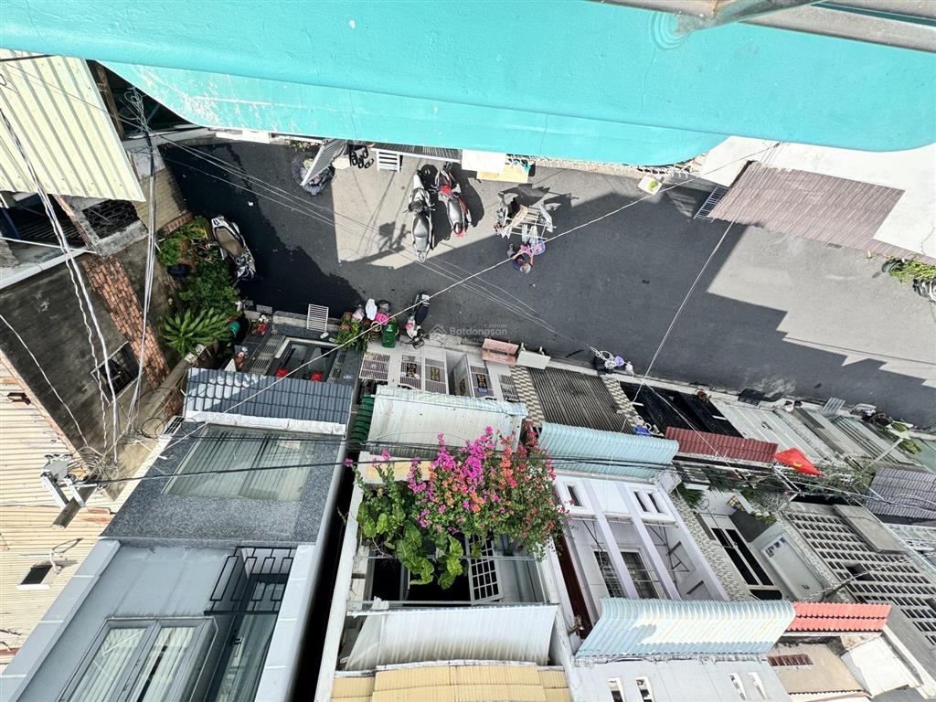 Bán nhà hẻm xe hơi gần đầm sen, quận tân phú, diện tích 75m² ngang 4.2m. 4 tầng. nhỉnh 6 tỷ.
