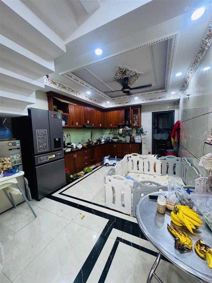 Bán nhà hẻm xe hơi 8m, đường 26/3, bình hưng hoà, bình tân, nhà 5 tầng, giá rẻ hơn 10%.