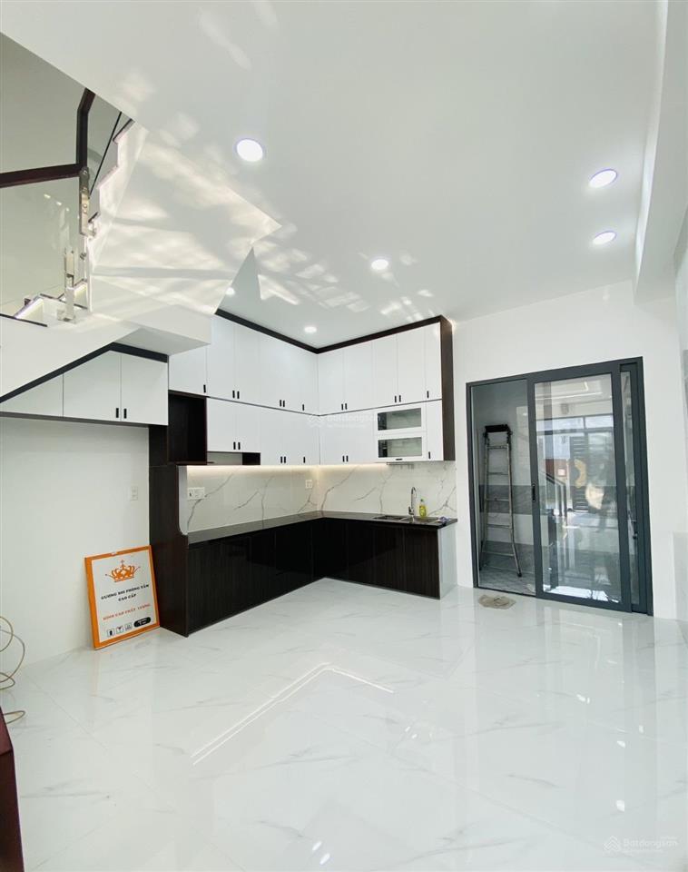 Bán nhà riêng, hẻm xe hơi 6m tại số 11, bình hưng hòa, bình tân, ngang 4.5m, 4 tầng, giá nhỉnh 5 ty