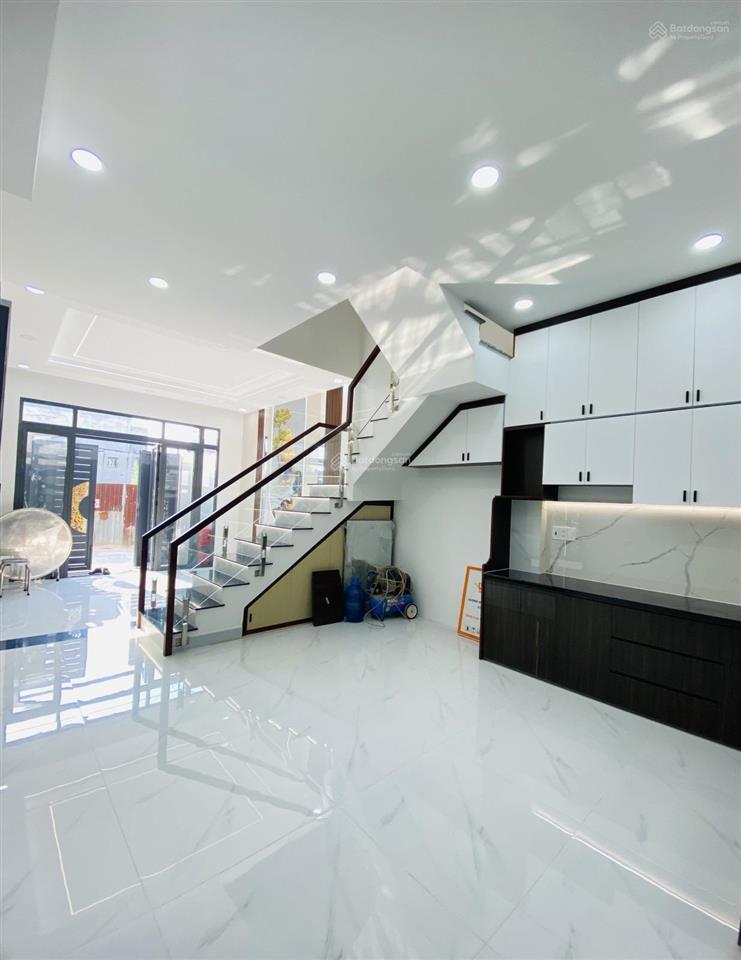 Bán nhà riêng, hẻm xe hơi 6m tại số 11, bình hưng hòa, bình tân, ngang 4.5m, 4 tầng, giá nhỉnh 5 ty