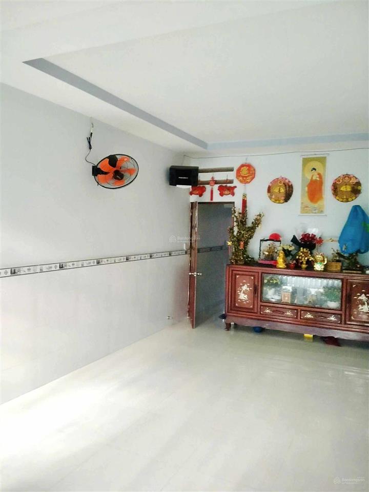 Bán gấp nhà mặt tiền đường gò dầu, quận tân phú, diện tích 80m2, giá chỉ 7.1 tỷ đã giảm 3.5 tỷ
