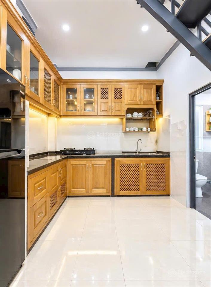 Mặt tiền kinh doanh, đường số 11, bình hưng hòa, bình tân, dt 65m2, giá nhỉnh 6 tỷ thương lượng.