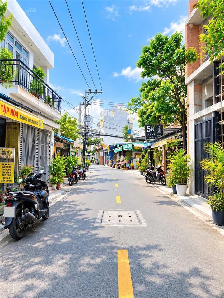 Mặt tiền kinh doanh, đường số 11, bình hưng hòa, bình tân, dt 65m2, giá nhỉnh 6 tỷ thương lượng.