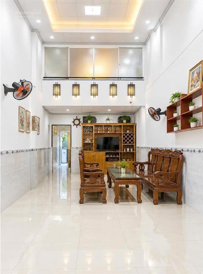 Mặt tiền kinh doanh, đường số 11, bình hưng hòa, bình tân, dt 65m2, giá nhỉnh 6 tỷ thương lượng.
