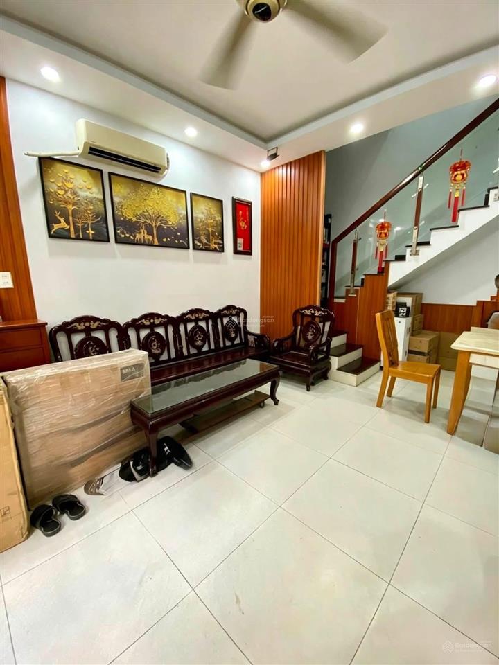 Bán nhà tây thạnh, quận tân phú, hxh, sát mặt tiền, gần trường đh công thương, chỉ nhỉnh 4 tỷ