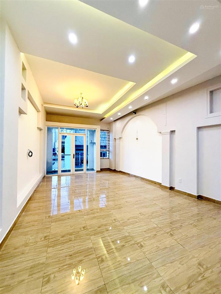 Bán nhà sơn kỳ, tân phú, ngay đại học công thương, diện tích 90m2  3 tầng đang cho thuê 16tr/tháng