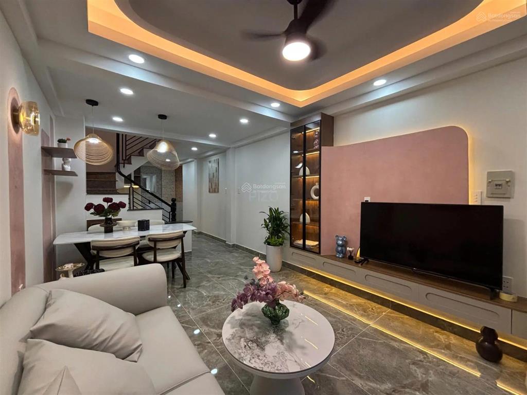 Siêu vị trí! nhà 5 tầng (5pn) mới, full nội thất, nh 4.4mx13m khu phan xích long, pn chỉ 7,35 tỷ