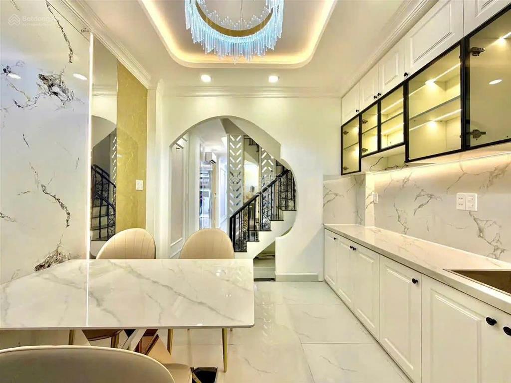 Siêu phẩm! nhà 3 tầng mới, đẹp, full nội thất, ở ngay (4pn) 51m2 phan xích long, pn chỉ 8,99 tỷ tl