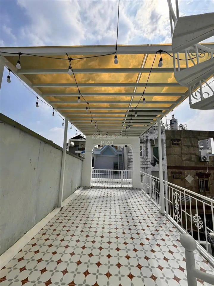 Siêu phẩm! nhà 3 tầng mới, đẹp, full nội thất, ở ngay (4pn) 51m2 phan xích long, pn chỉ 8,99 tỷ tl